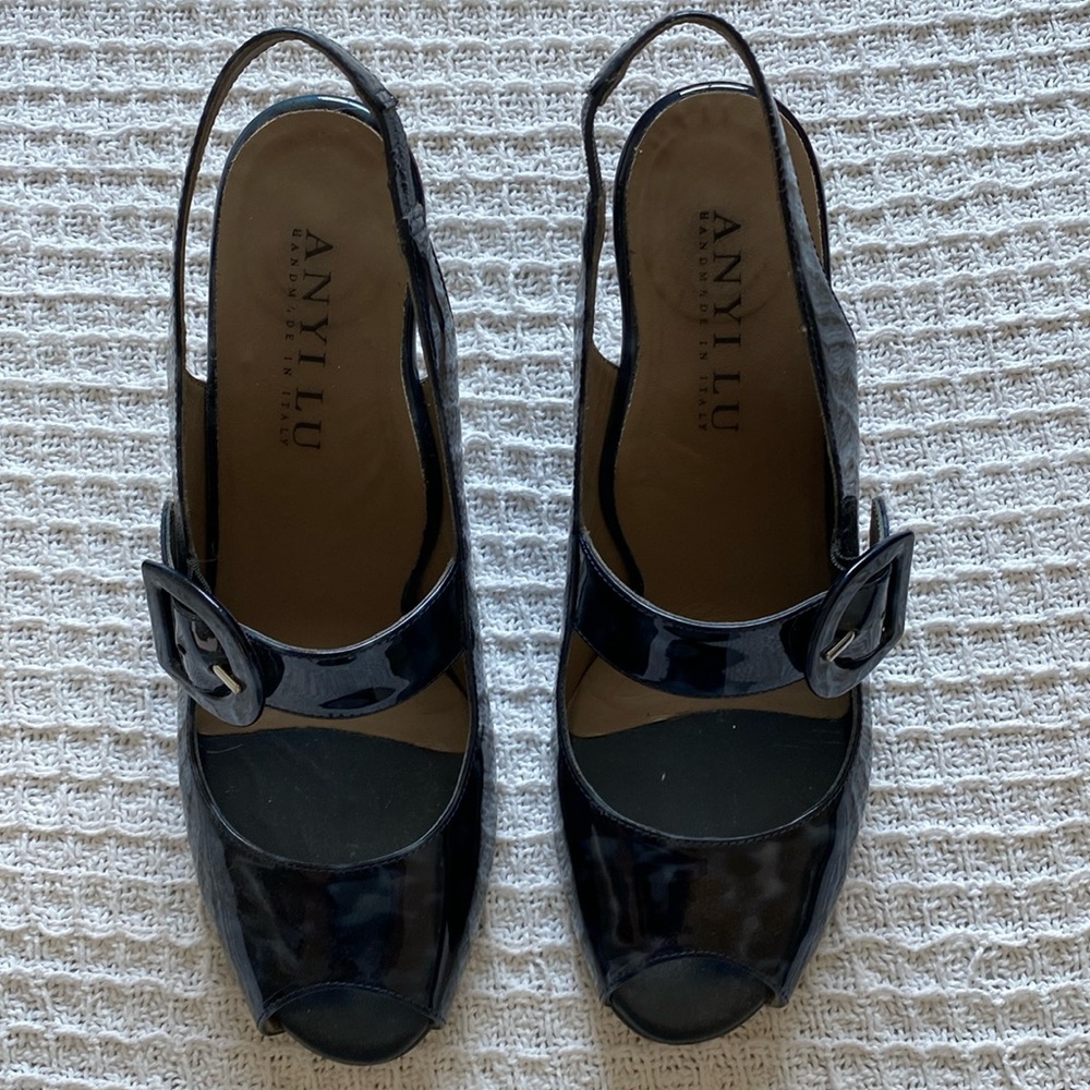 ANYI LU🌷 ‘Tulipe’ Heels in Navy Tortoise Shell Patent Leather - Size 38